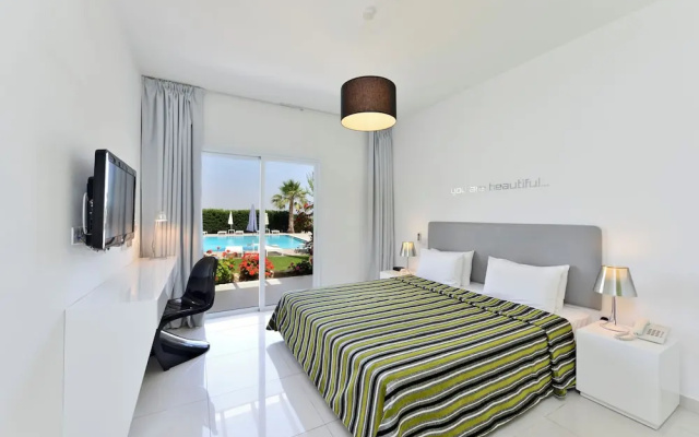 Mon Repos Hotel