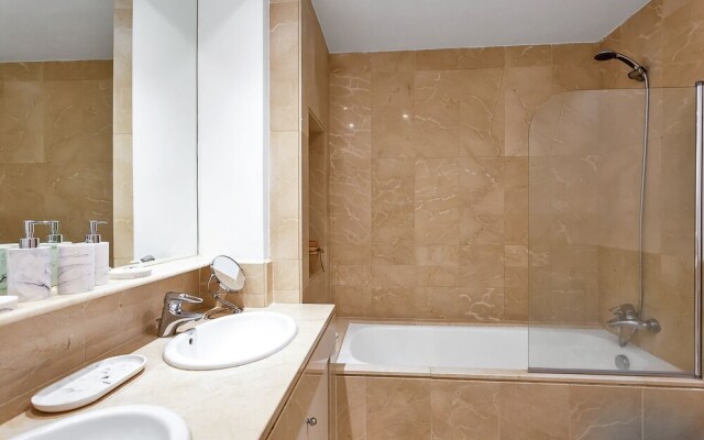 YOLO Spaces – Sotogrande Ocean View Penthouse