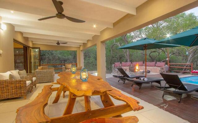 The Den at Kruger 3479
