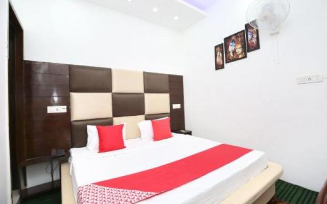 Oyo 28042 Hotel Panchkula Inn