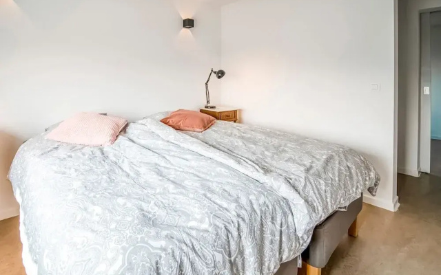 Holiday Home in HUY Near Town Center