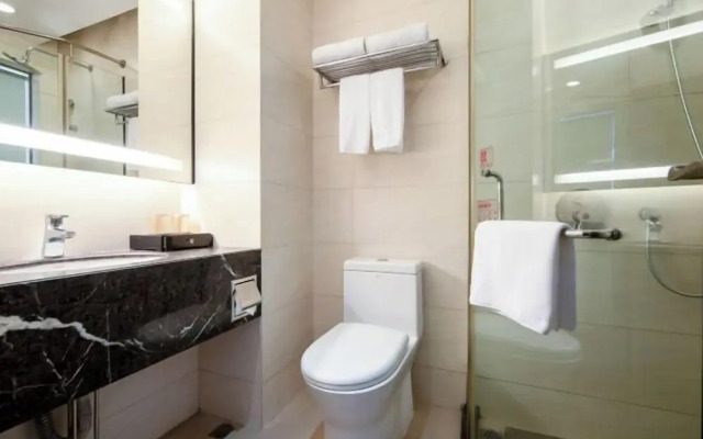 KaiMan Hotel