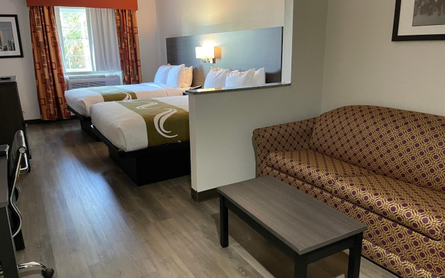 Quality Suites Tulsa I-44