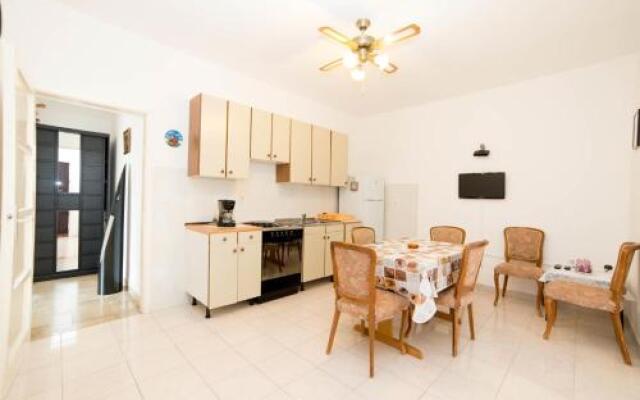 Apartments Santaleza 1093