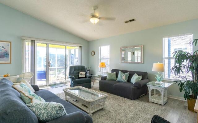 See Otter by Oak Island Accommodations