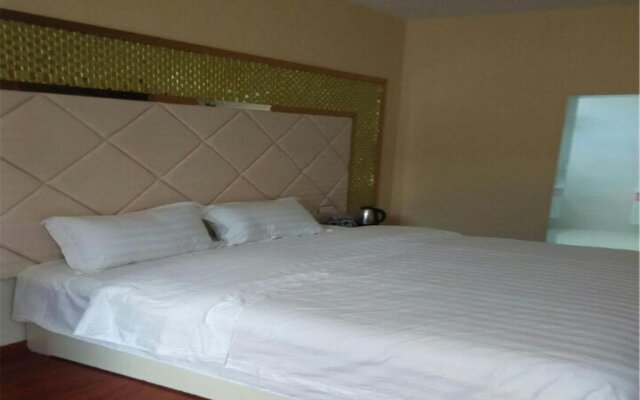 Langzhong Jixing Inn