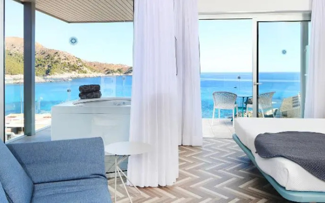 Mar Azul Pur Estil Hotel & Spa