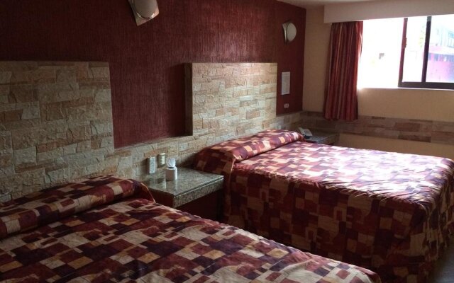 Hotel Agua Caliente