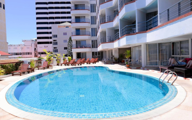 Sandy Spring Hotel