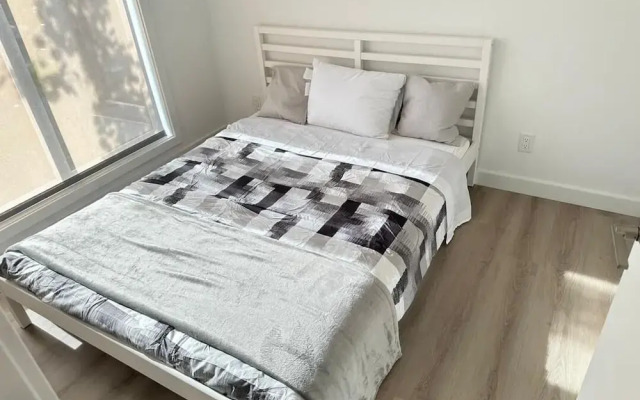 Modern Condo in the Heart of Calgary