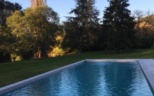 Par la Riviere (Adults Only)