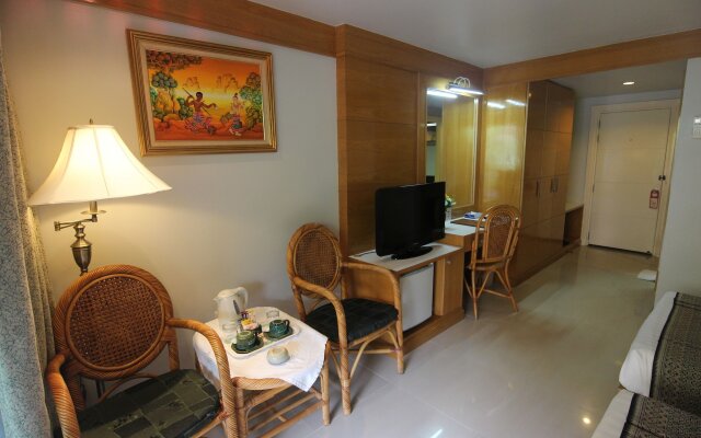 Phi Phi Banyan Villa
