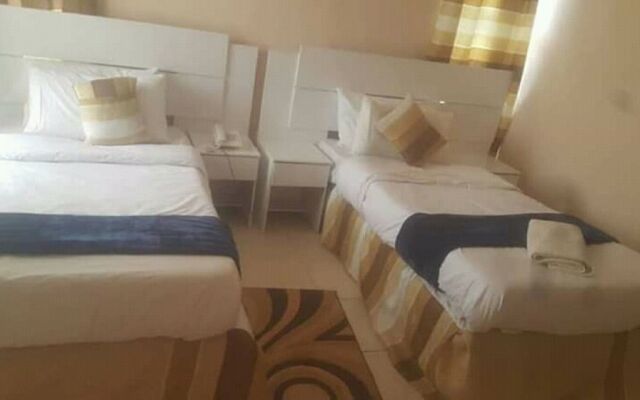 Minachi Exclusive Lodge