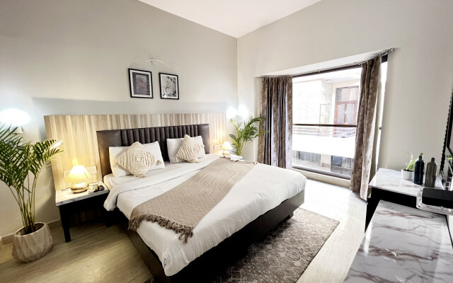 Bedchambers Luxurious 1Bhk Serviced Apartment