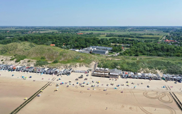 Strandhotel Westduin