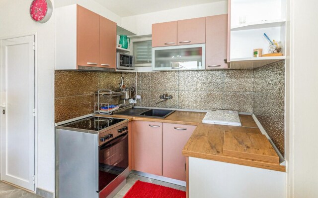 Nice Home in Komarna With Wifi and 2 Bedrooms