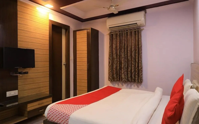 Hotel Rahul by OYO Rooms