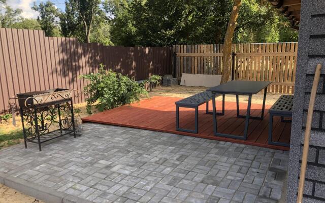 Домик у леса