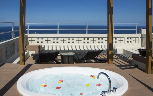 One Suite Hotel & Resort KOURI ISLAND