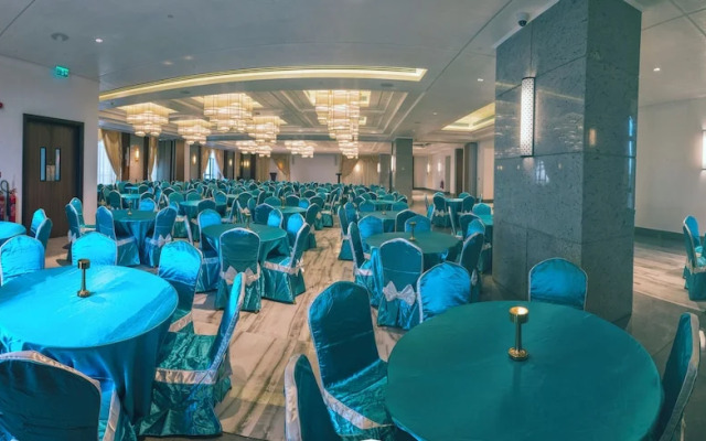 Boulevard hotel