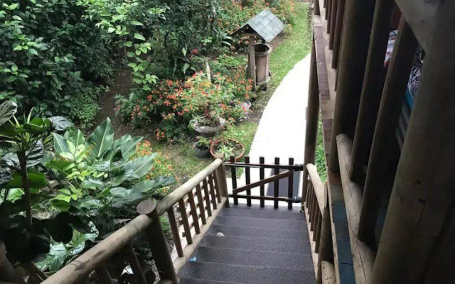Wood House Hostel