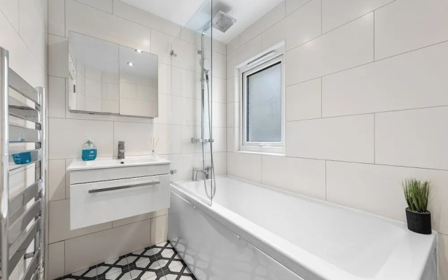 Cosy Muswell Hill Apartment With 2 Bedrooms