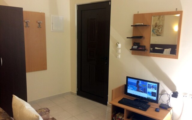Posto Studios - Adults Only
