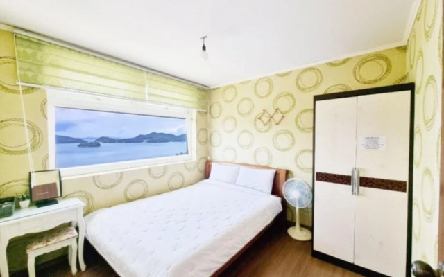 Yeosu Gloria Pension