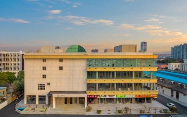 Chorely Chaoli Hotel (Ningbo Jiangbei Olympic Sports Center) – Outside – Ningbo