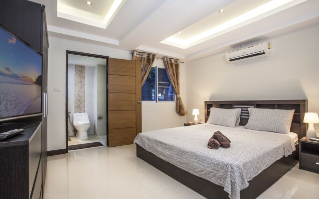 Villa Phawta 2 Bedrooms Villa in Kamala