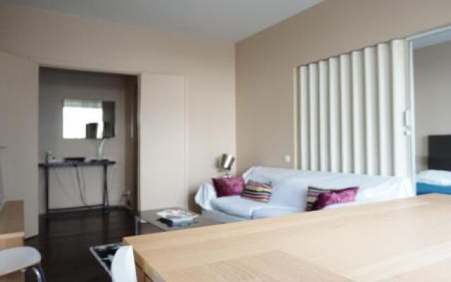 Apartment Rue de Berri #2 - Paris 8
