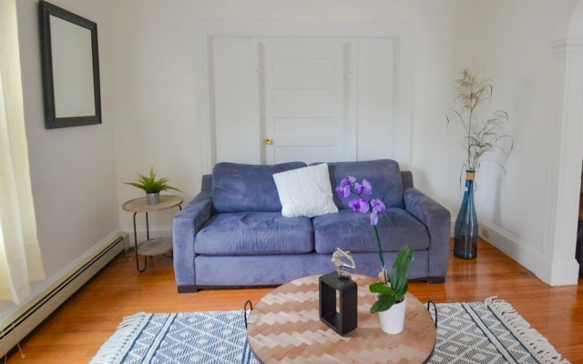 Victorian Home College Hill