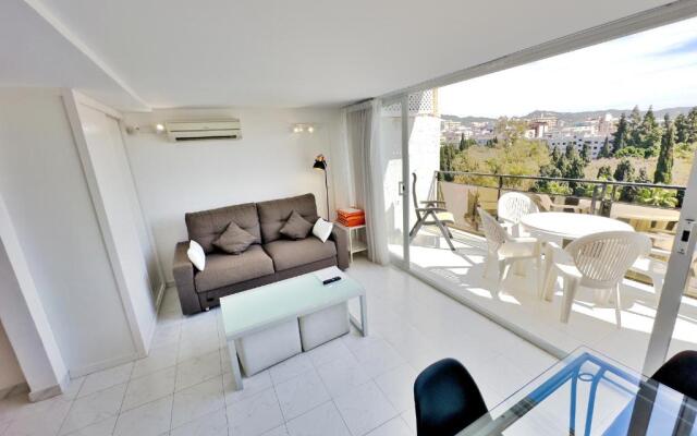 Skol 514 East Facing Duplex Apartment with Sea Views