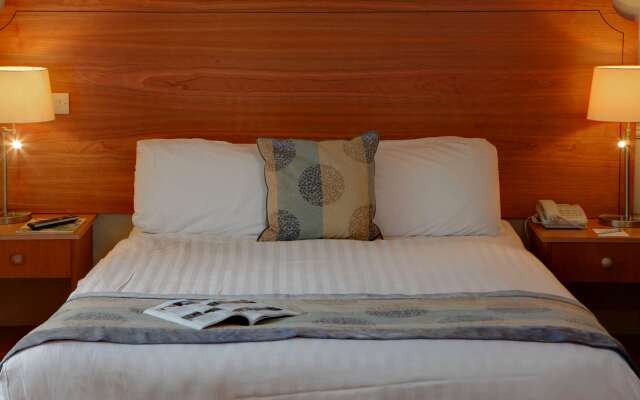 Best Western Bristol North The Gables Hotel