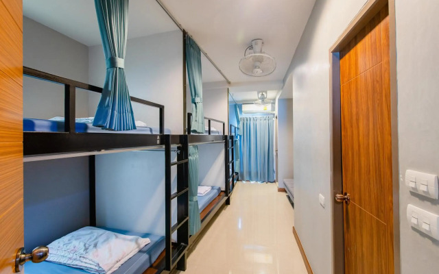 Restiny Hostel