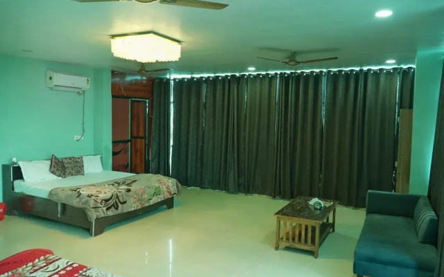 Hotel satyam