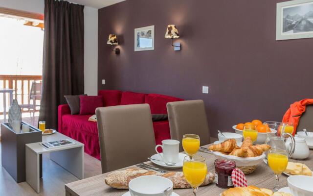 Modern apartment on the slopes in the extensive Paradiski