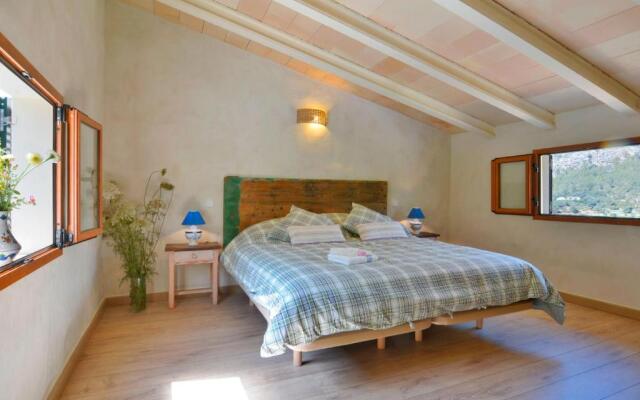 Country Cozy House