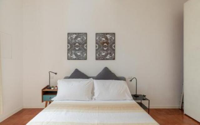 Iflat Monti Charming Apartment