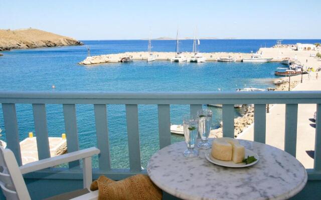Paradissos Hotel