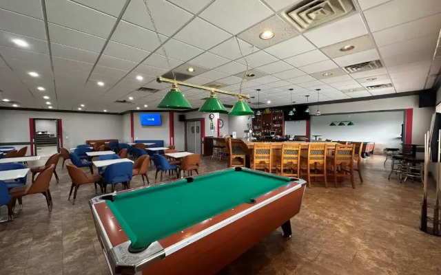 Ramada Waupaca