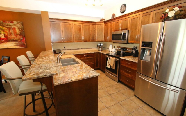 2414 Country Club Drive - 2 Bedroom