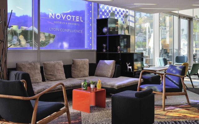 Novotel Lyon Centre Confluence Bord de Saone