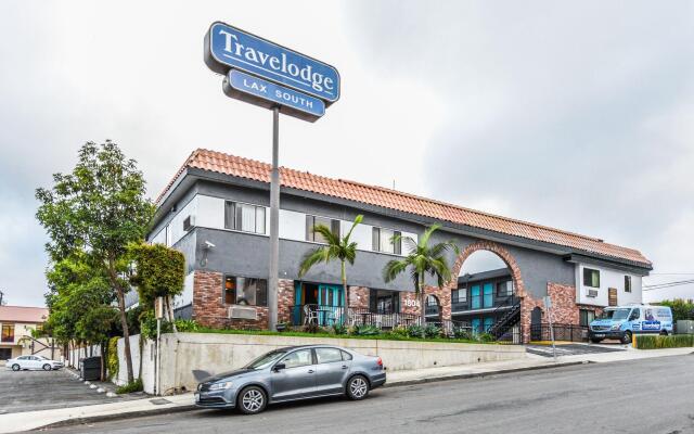 Travelodge by Wyndham LAX