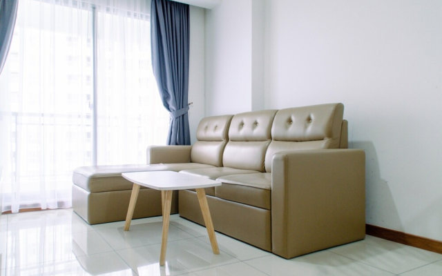Spacious and Comfort 3BR at M-Town Signature Apartment