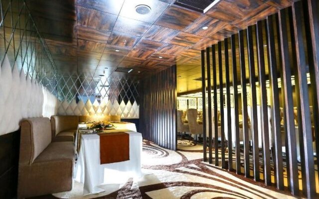 Ranjee's Hotel