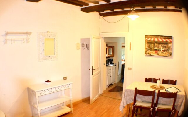 Apartment With one Bedroom in Gubbio, With Wifi