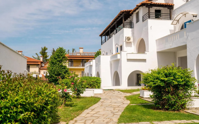 Theo Bungalows Kriopigi