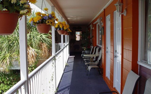 Mardi Gras Motel