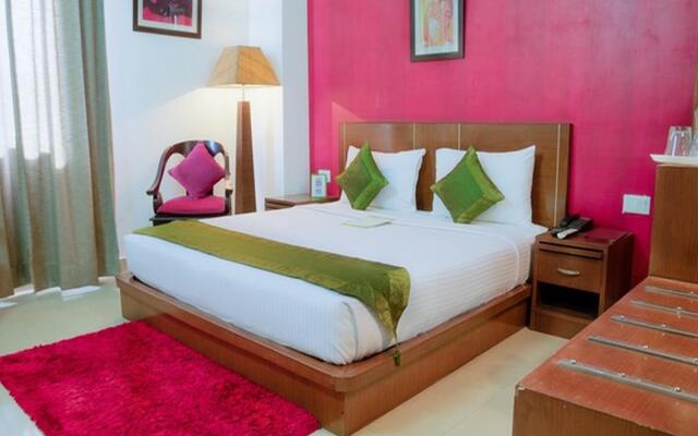 Rg Corporate Suites
